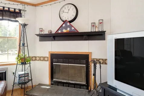 12 Bunker Lane Madbury NH 03823