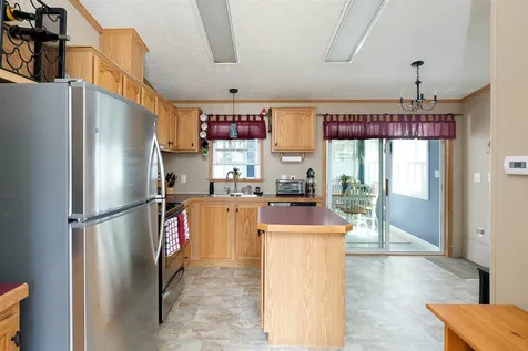 12 Bunker Lane Madbury NH 03823
