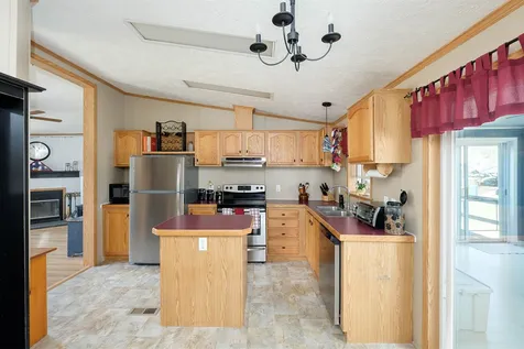 12 Bunker Lane Madbury NH 03823