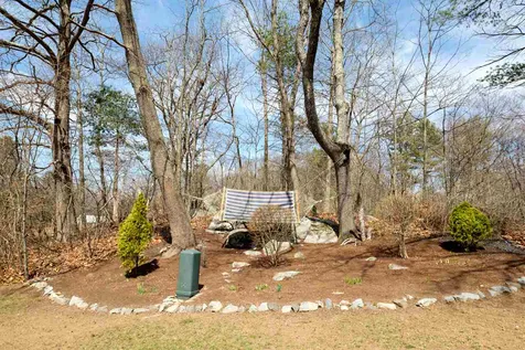12 Bunker Lane Madbury NH 03823