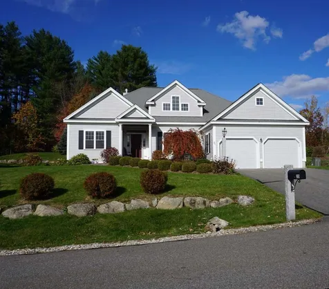 20 Cabot Lane Bedford NH 03110