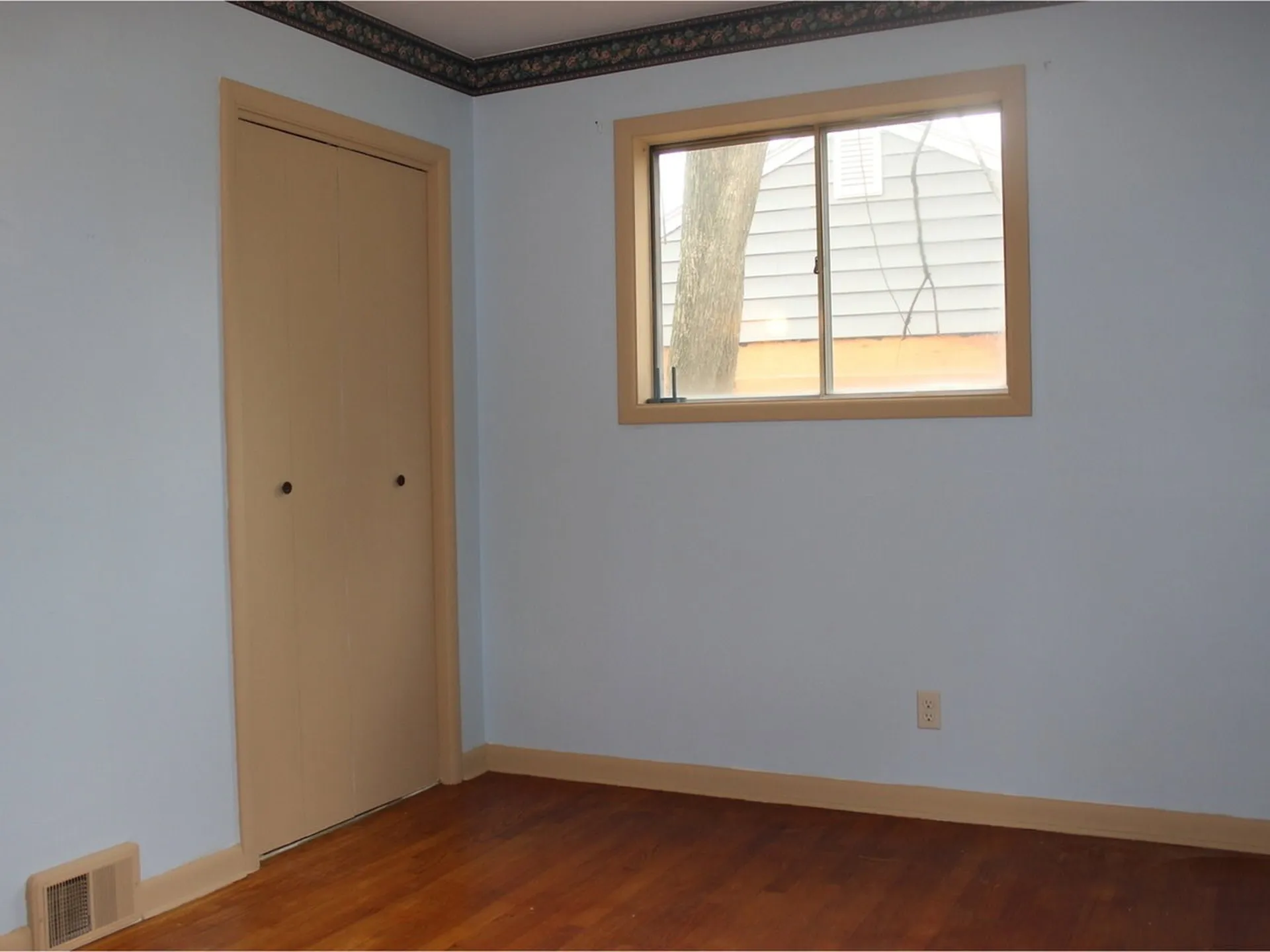 5 Tanglewood Drive South Burlington VT 05403