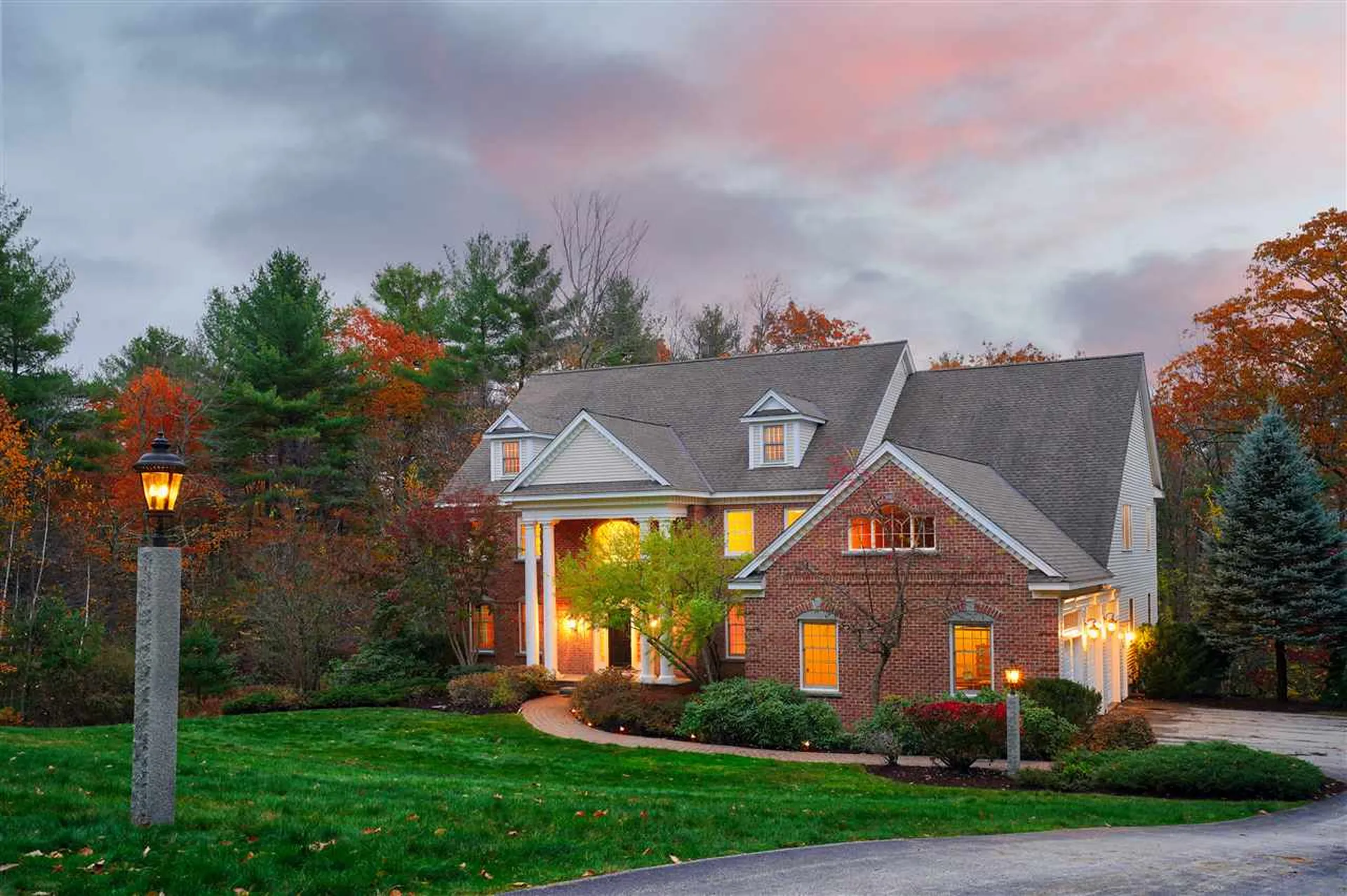 78 Rolling Woods Drive Bedford NH 03110