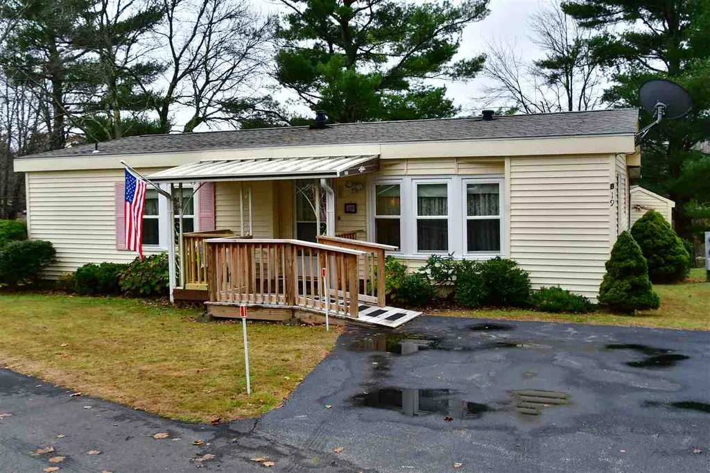 290 Calef Highway Epping NH 03042