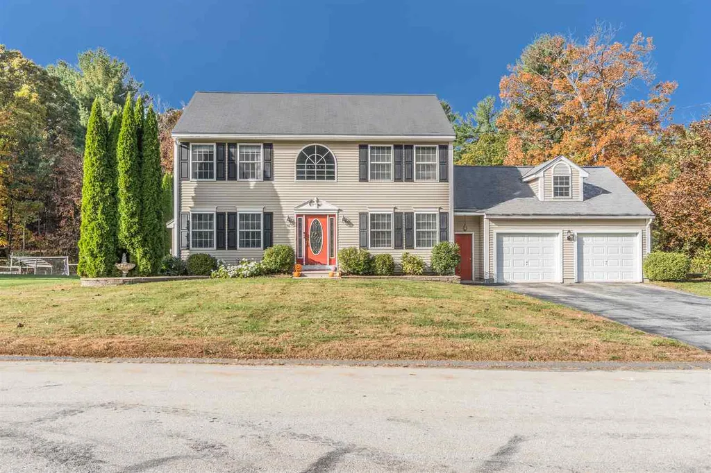 46 Bear Path Lane Hudson NH 03051