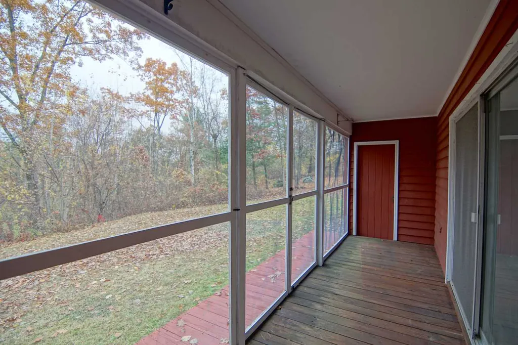 23 Newfields Road Exeter NH 03833