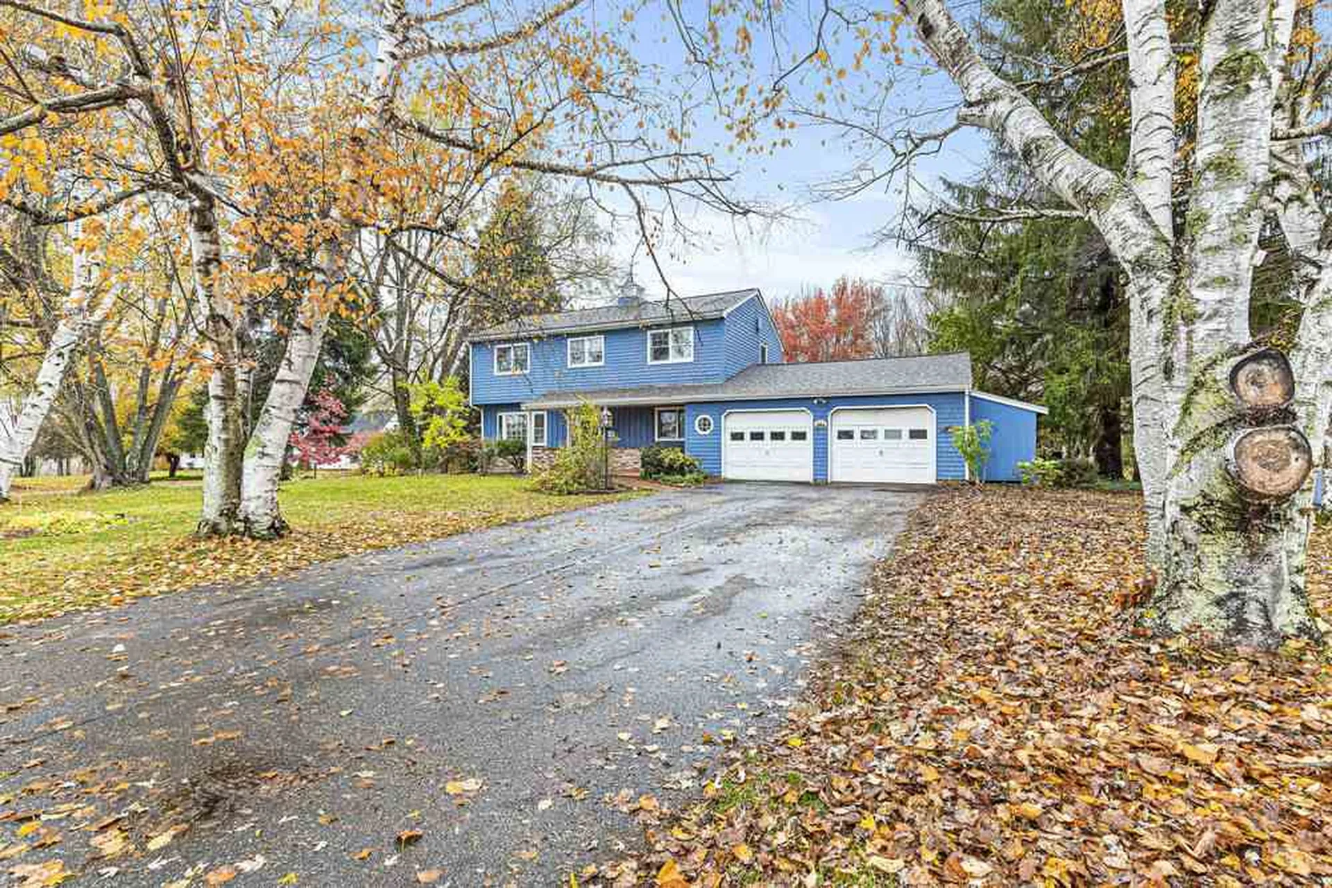 11 William Circle Stratham NH 03885