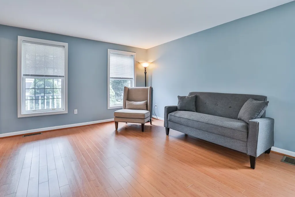 79 Vandora Drive Manchester NH 03103