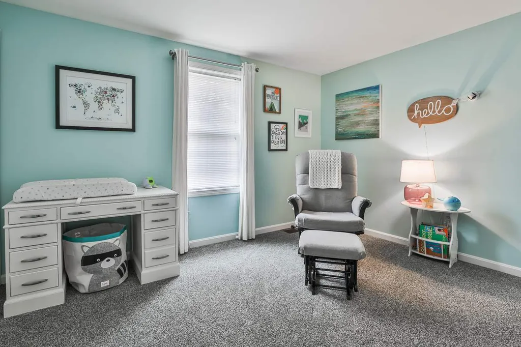 79 Vandora Drive Manchester NH 03103