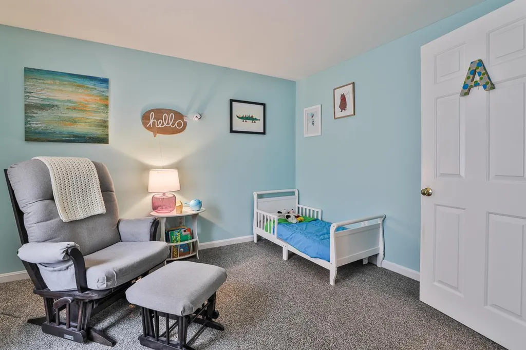 79 Vandora Drive Manchester NH 03103