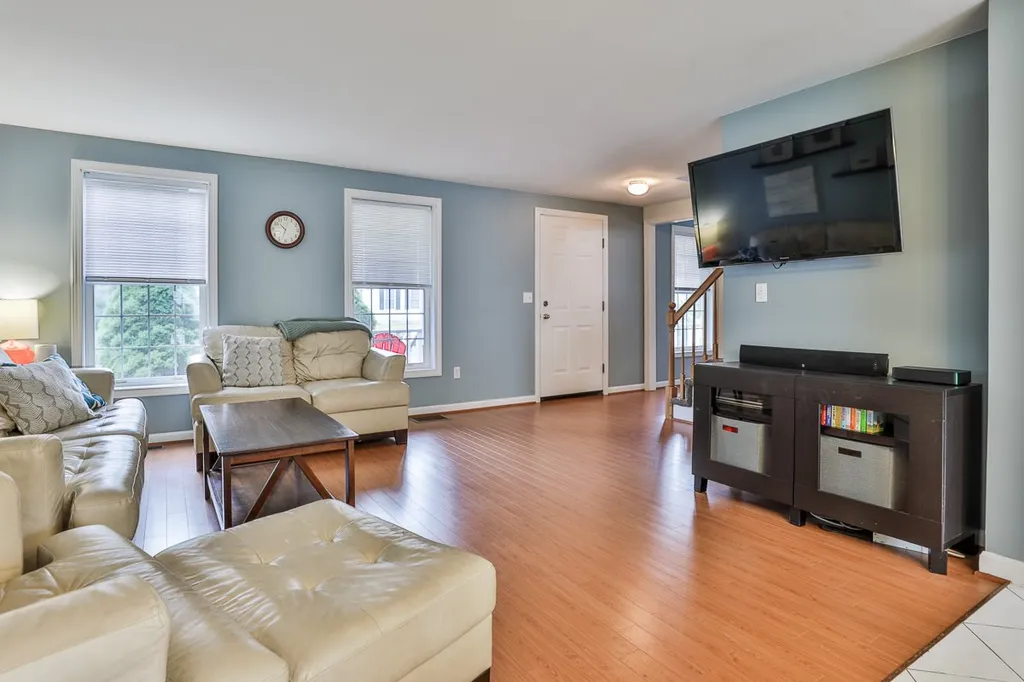 79 Vandora Drive Manchester NH 03103
