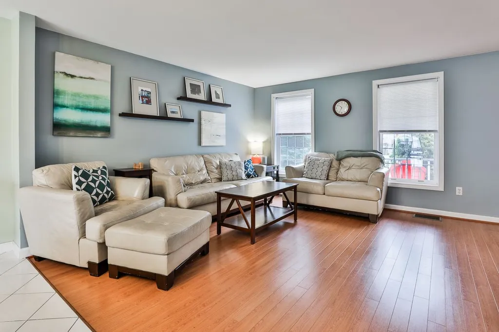 79 Vandora Drive Manchester NH 03103