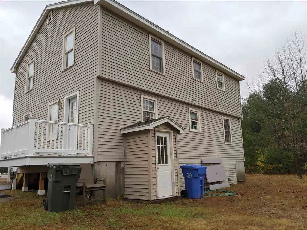 15 Morway Drive Londonderry NH 03053