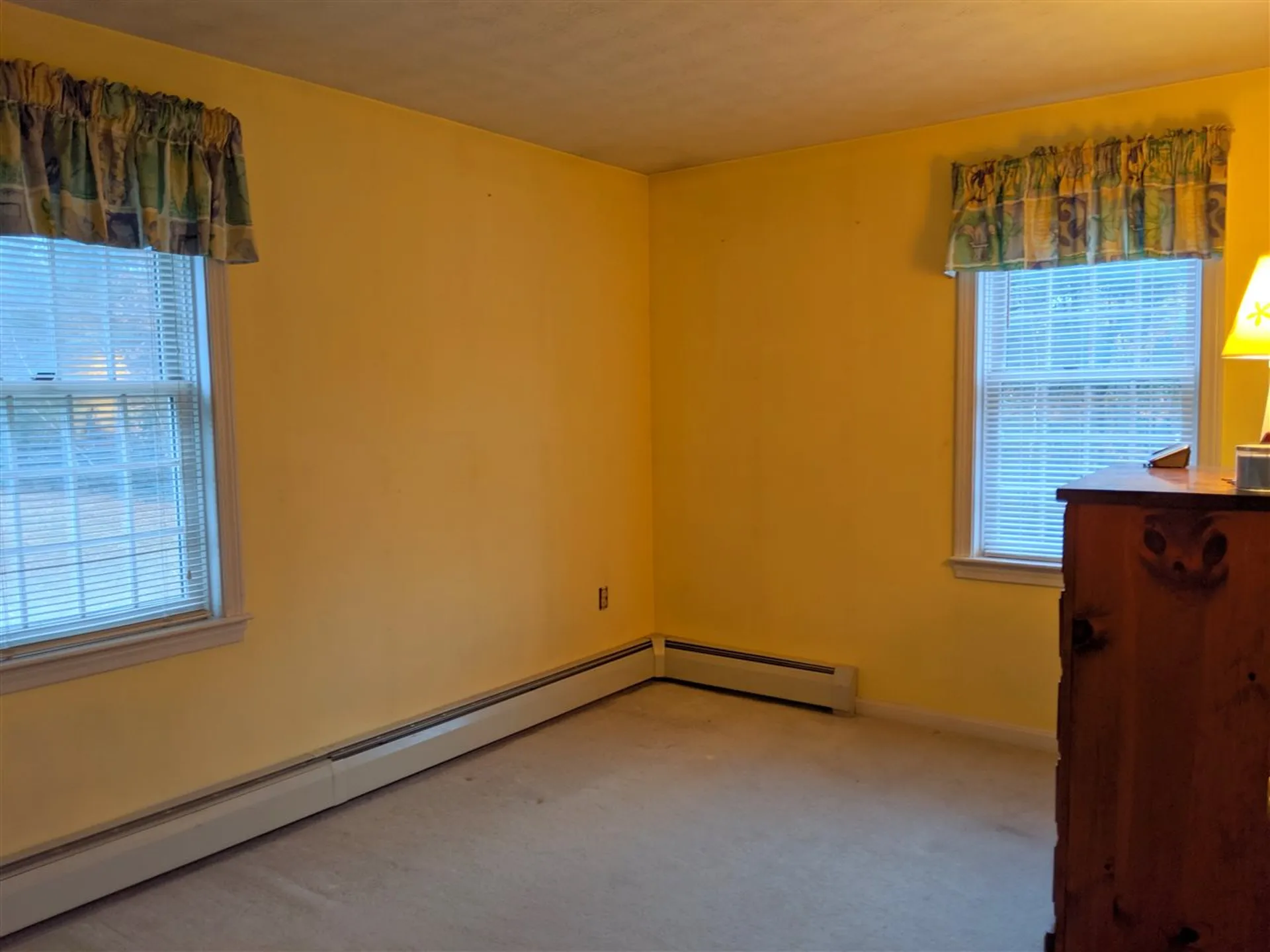 15 Morway Drive Londonderry NH 03053