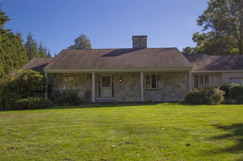 46 Harborview Drive Rye NH 03870
