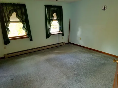 832 Ten Rod Road Farmington NH 03835