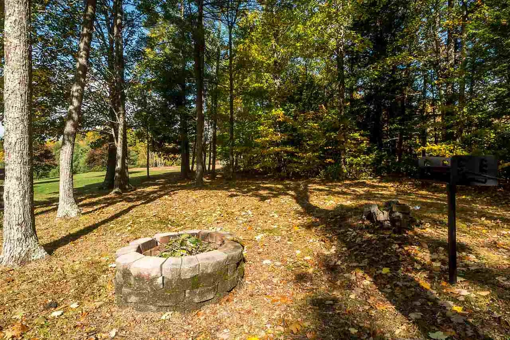 144 Evergreen Valley Road Milton NH 03851-000