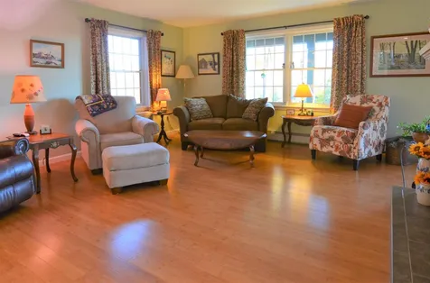 203 Barton Road Croydon NH 03773