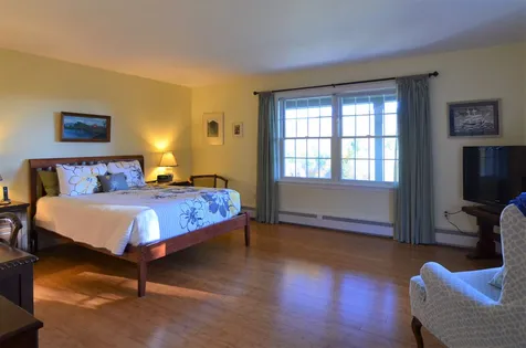 203 Barton Road Croydon NH 03773