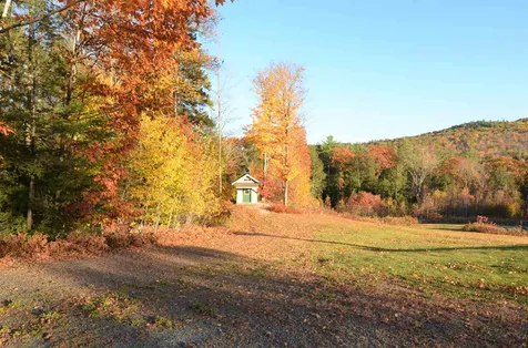 203 Barton Road Croydon NH 03773