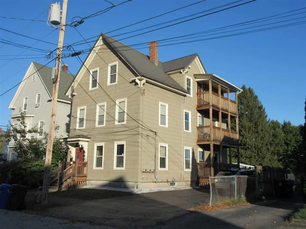 74 Dartmouth Street Manchester NH 03102