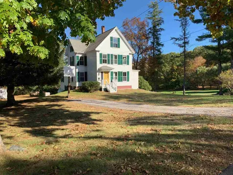 16 Packers Falls Road Newmarket NH 03857