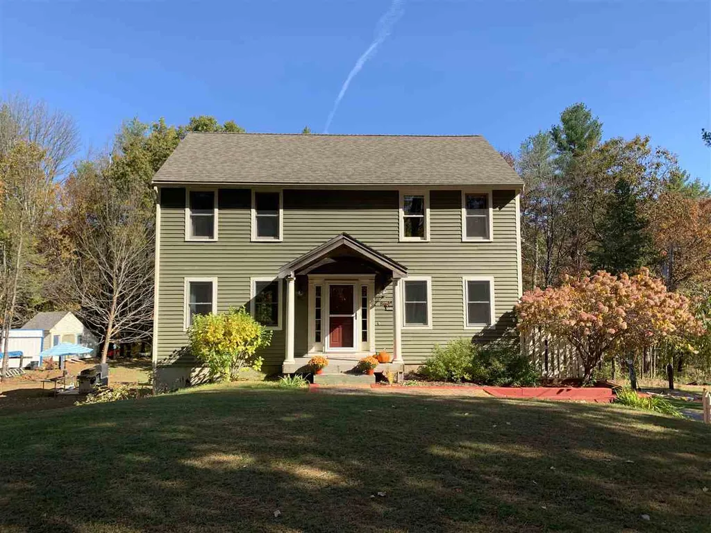 86 Garrity Road Lee NH 03861