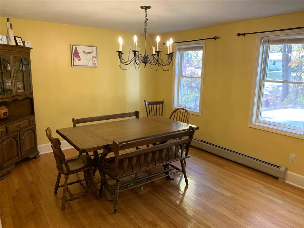 86 Garrity Road Lee NH 03861