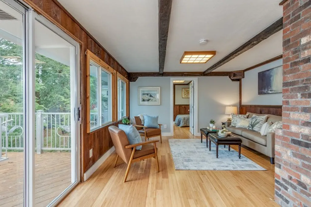 128 Old Town Road Weare NH 03281