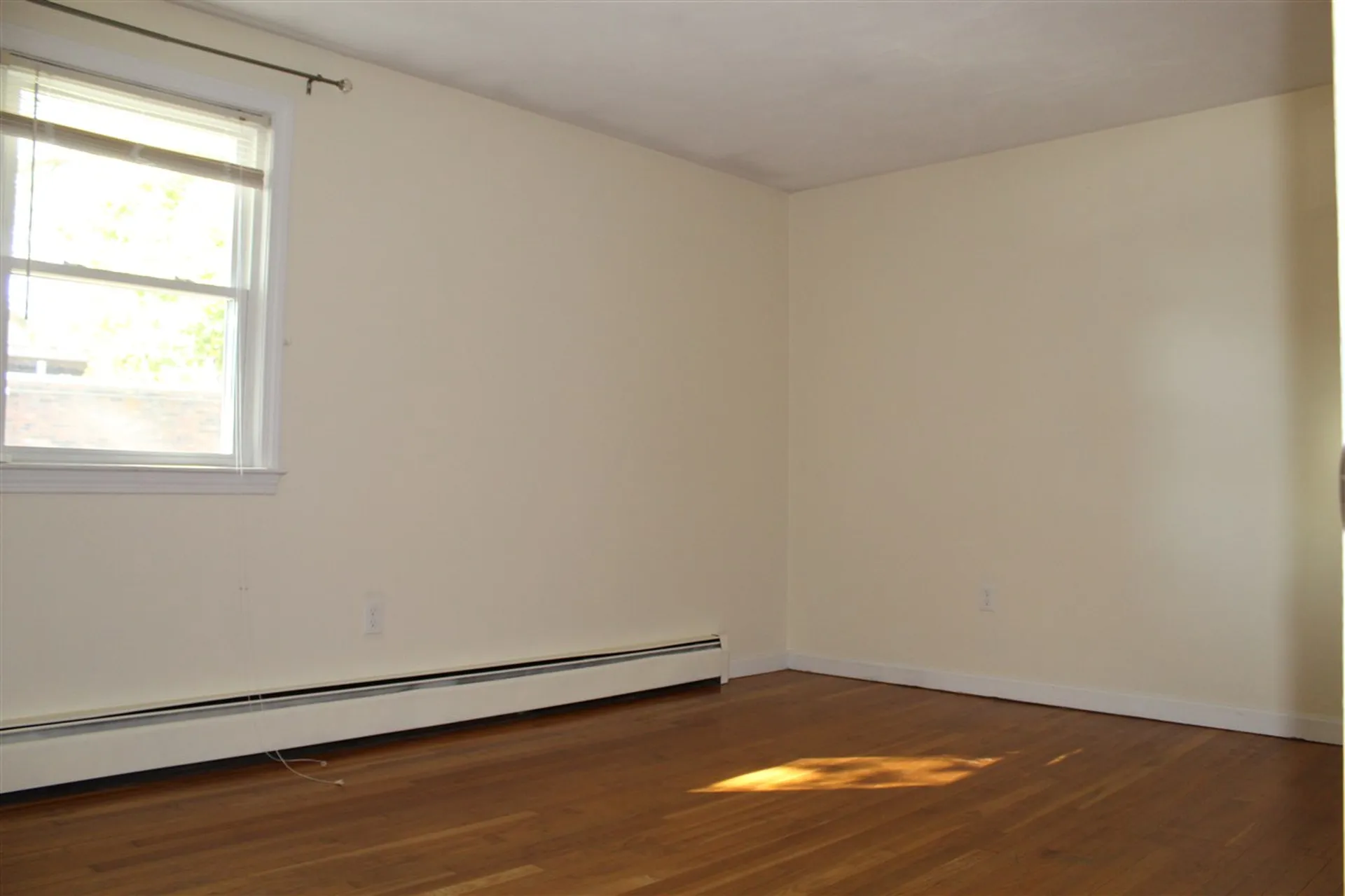 10 Delaware Avenue Manchester NH 03104