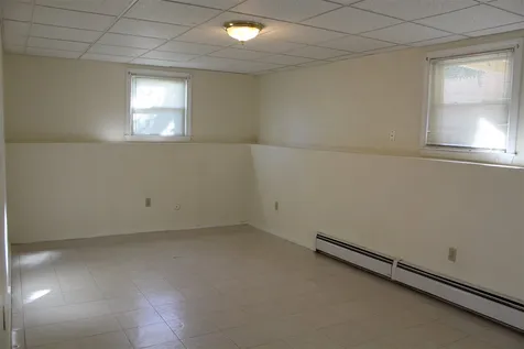 10 Delaware Avenue Manchester NH 03104
