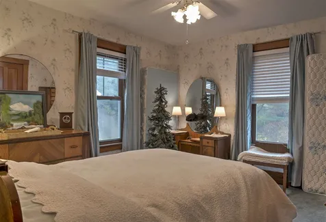 278 Old Homestead Highway Swanzey NH 03446