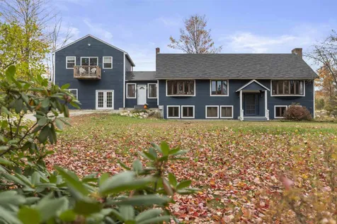 443 Mountain Road New London NH 03257