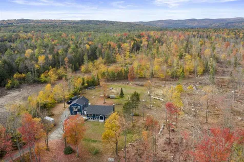 443 Mountain Road New London NH 03257