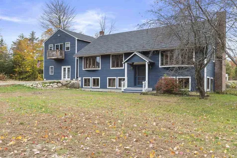 443 Mountain Road New London NH 03257