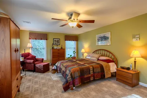 4 Westside Drive Atkinson NH 03811