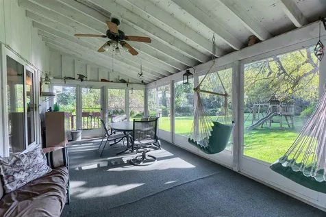 4 Westside Drive Atkinson NH 03811