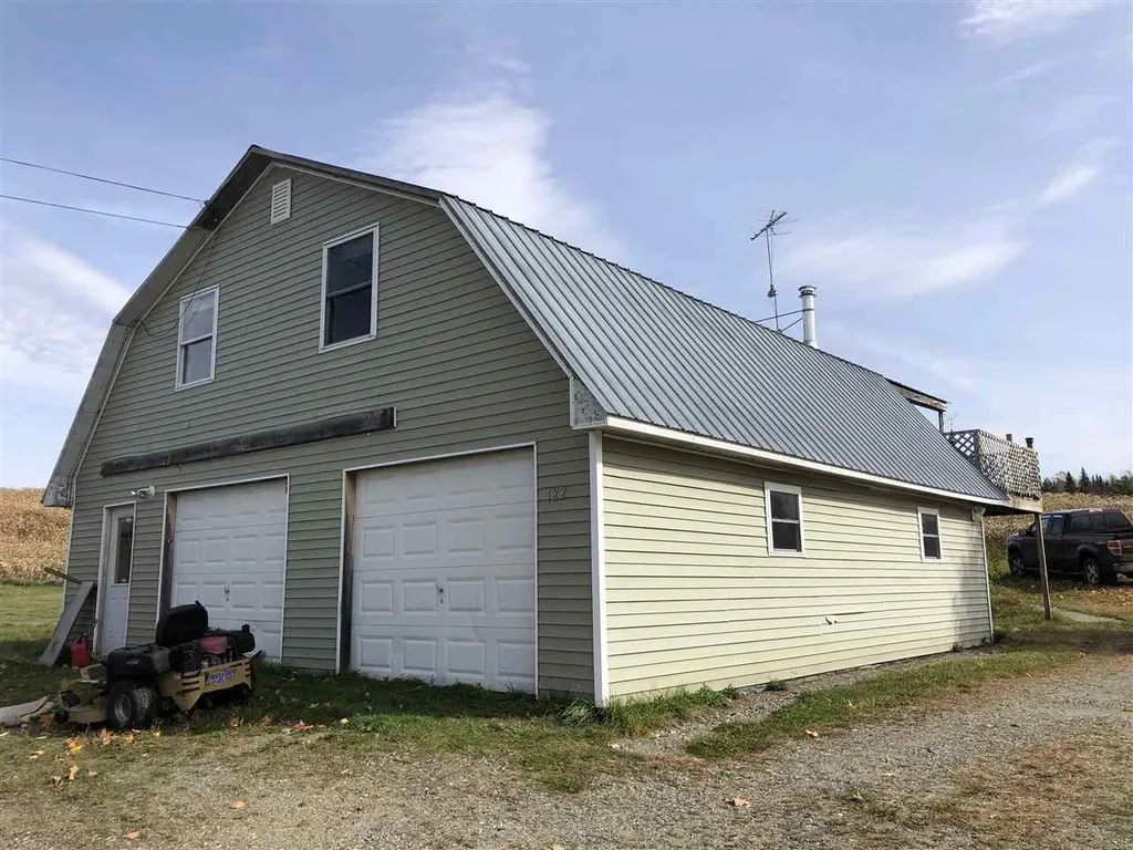 124 Hunt Hill Road Brownington VT 05860