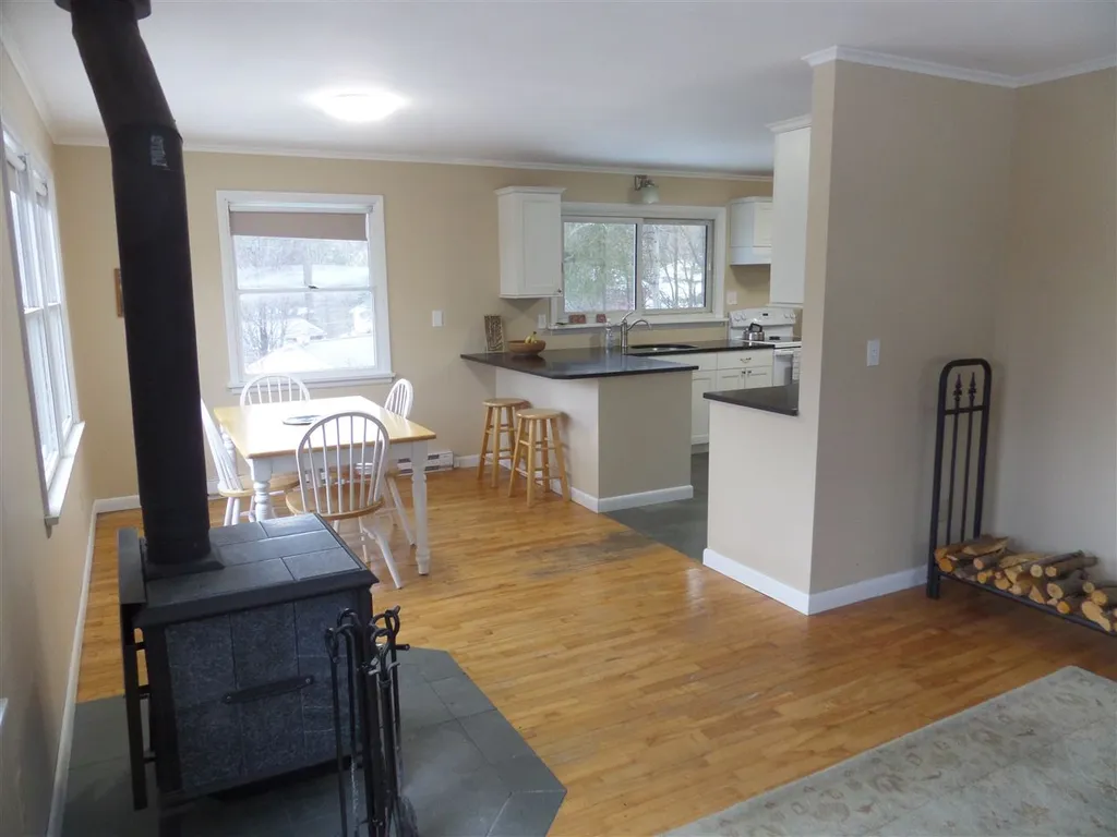 33 Deerfield Drive Montpelier VT 05602