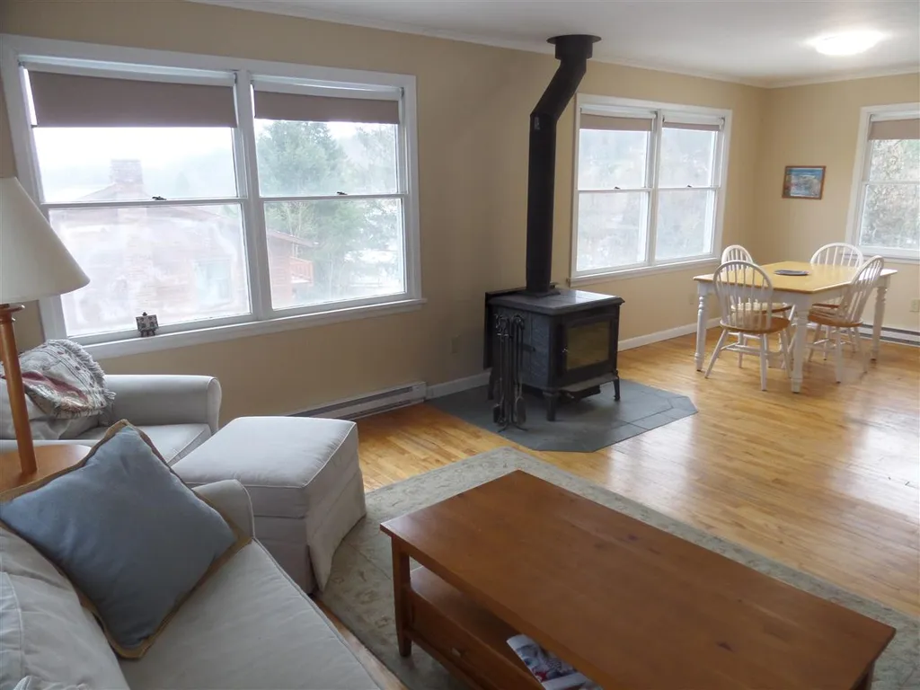 33 Deerfield Drive Montpelier VT 05602
