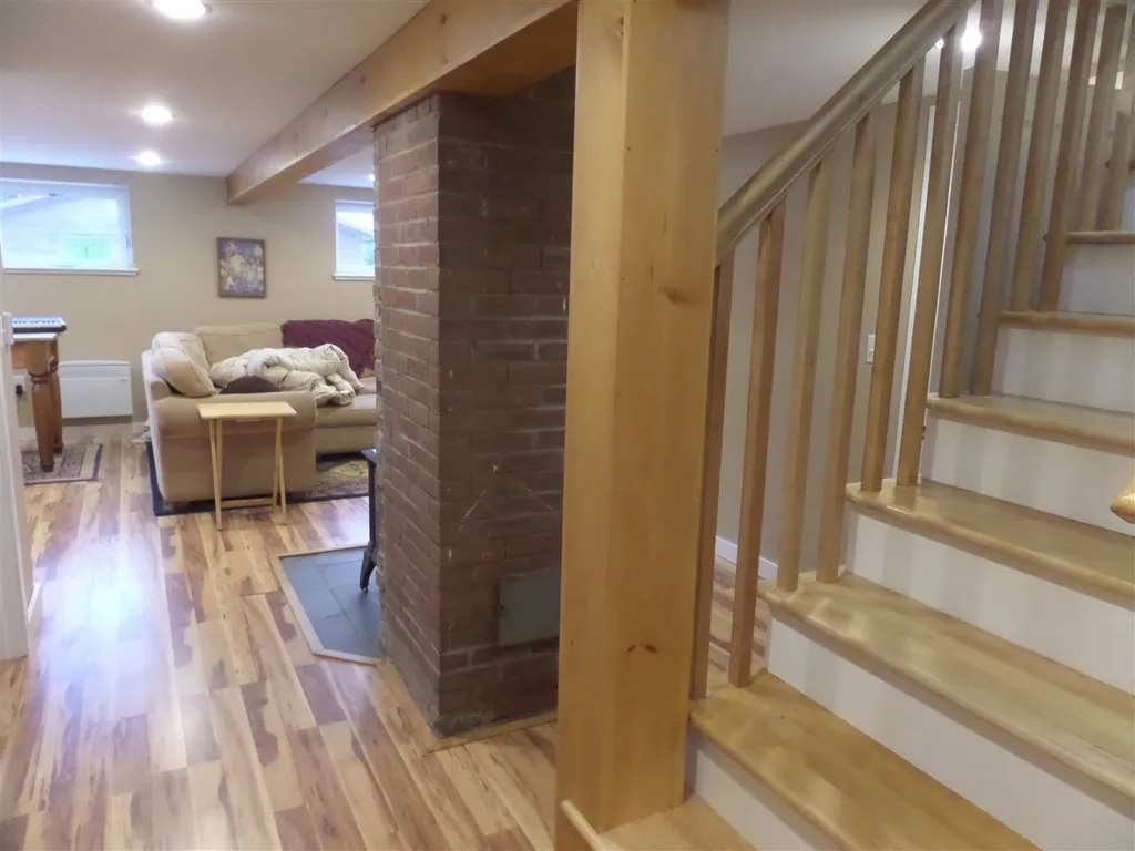 33 Deerfield Drive Montpelier VT 05602