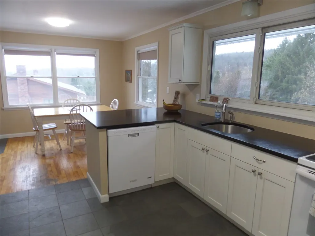 33 Deerfield Drive Montpelier VT 05602
