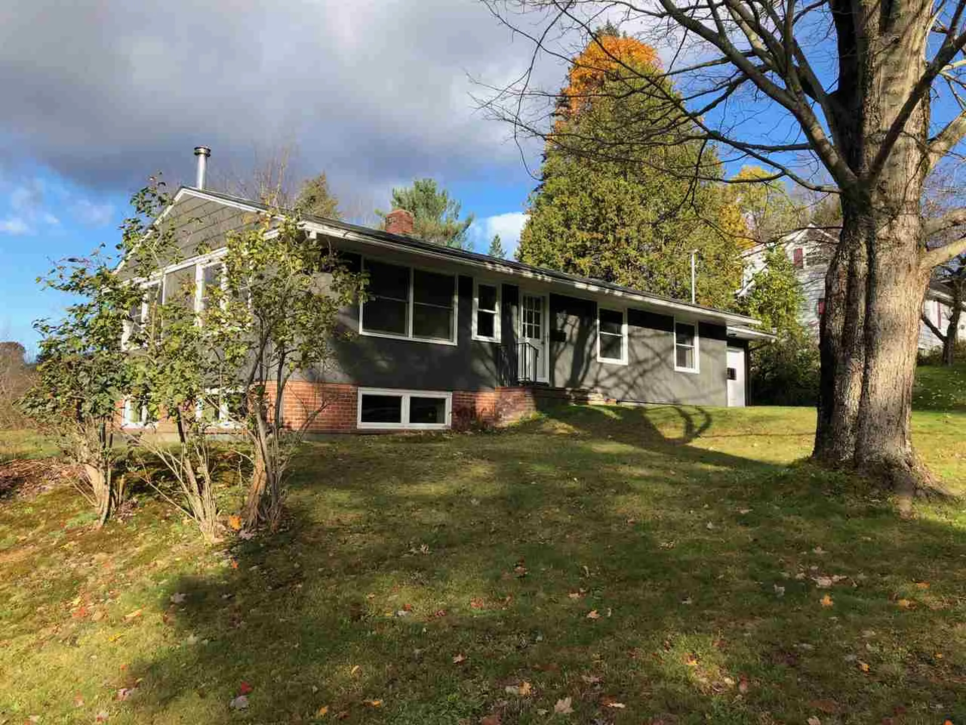 33 Deerfield Drive Montpelier VT 05602