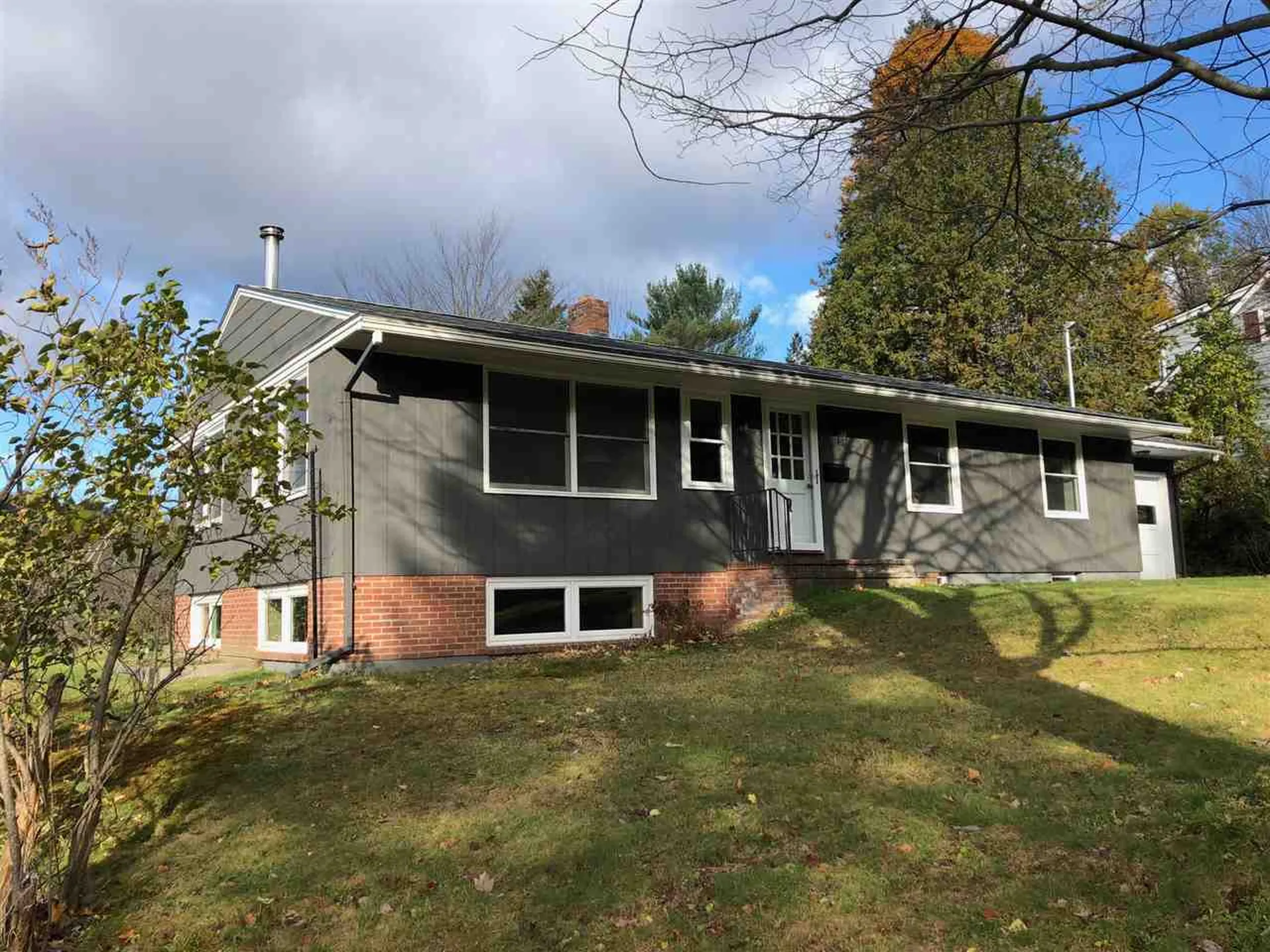 33 Deerfield Drive Montpelier VT 05602
