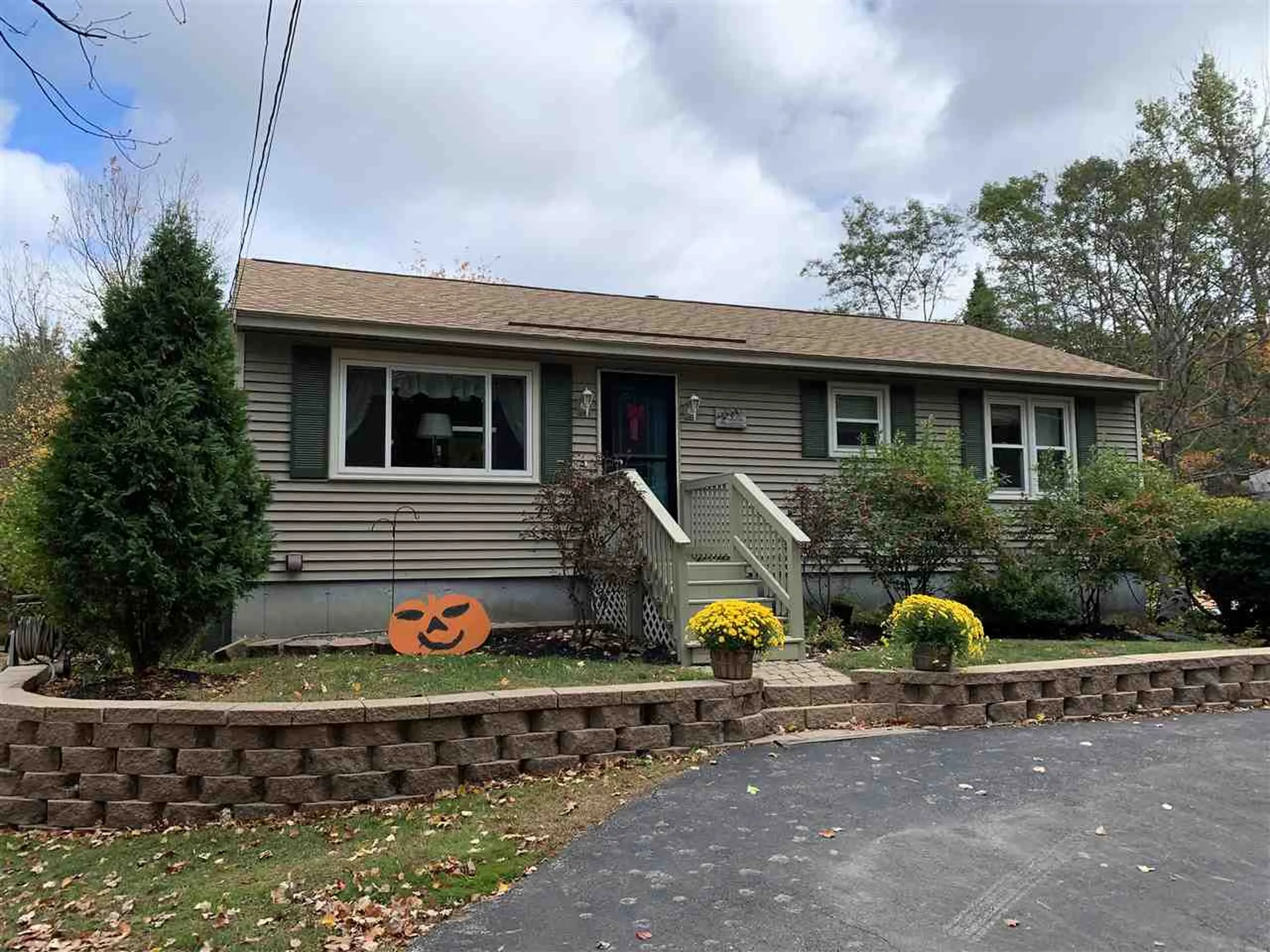 88 Conant Road Nashua NH 03062