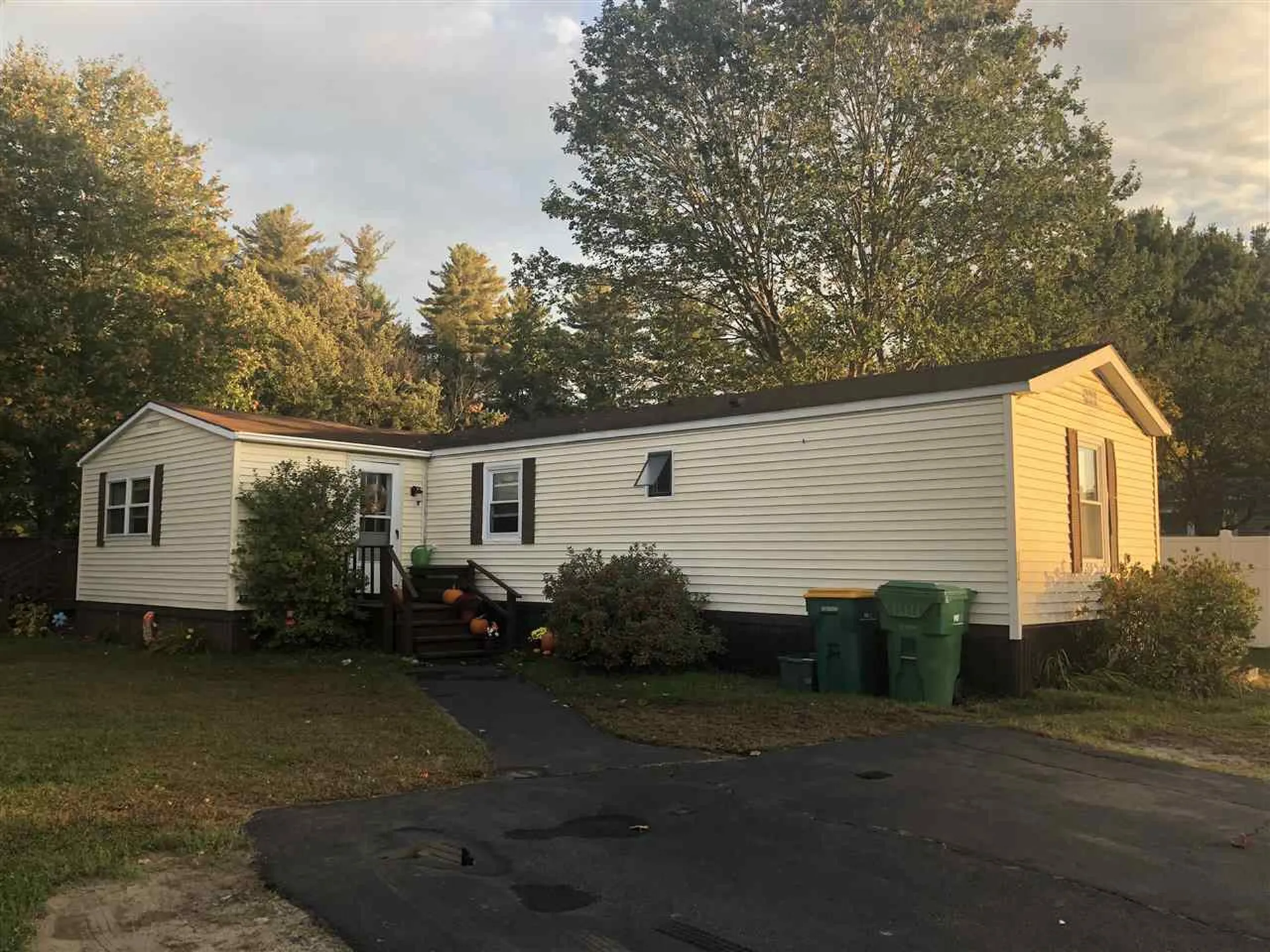 102 Daffodil Hill Lane Rochester NH 03868