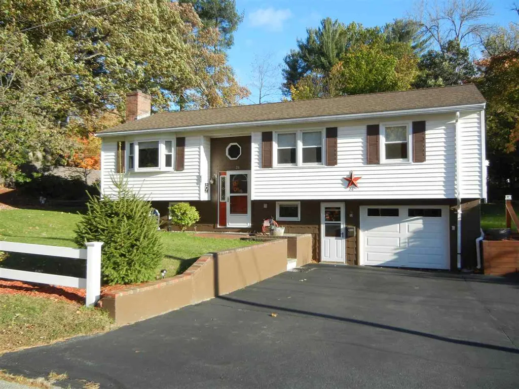 26 Wellman Avenue Nashua NH 03064