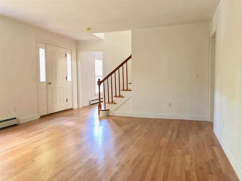 9 Jay Drive Gilford NH 03249