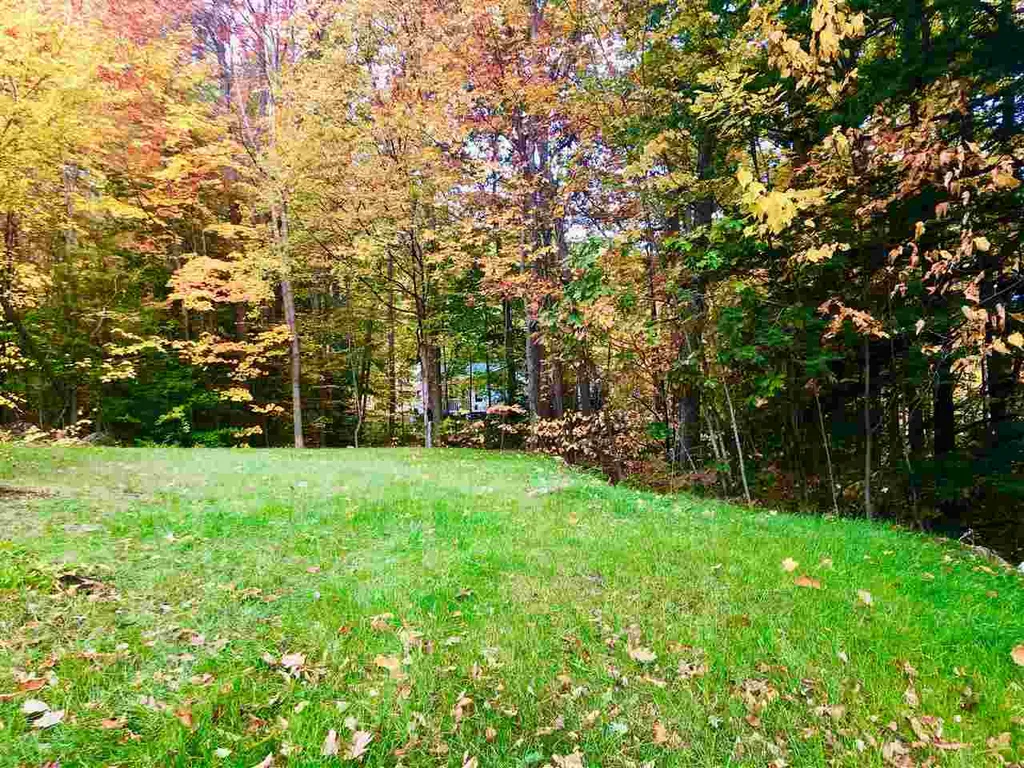 9 Jay Drive Gilford NH 03249