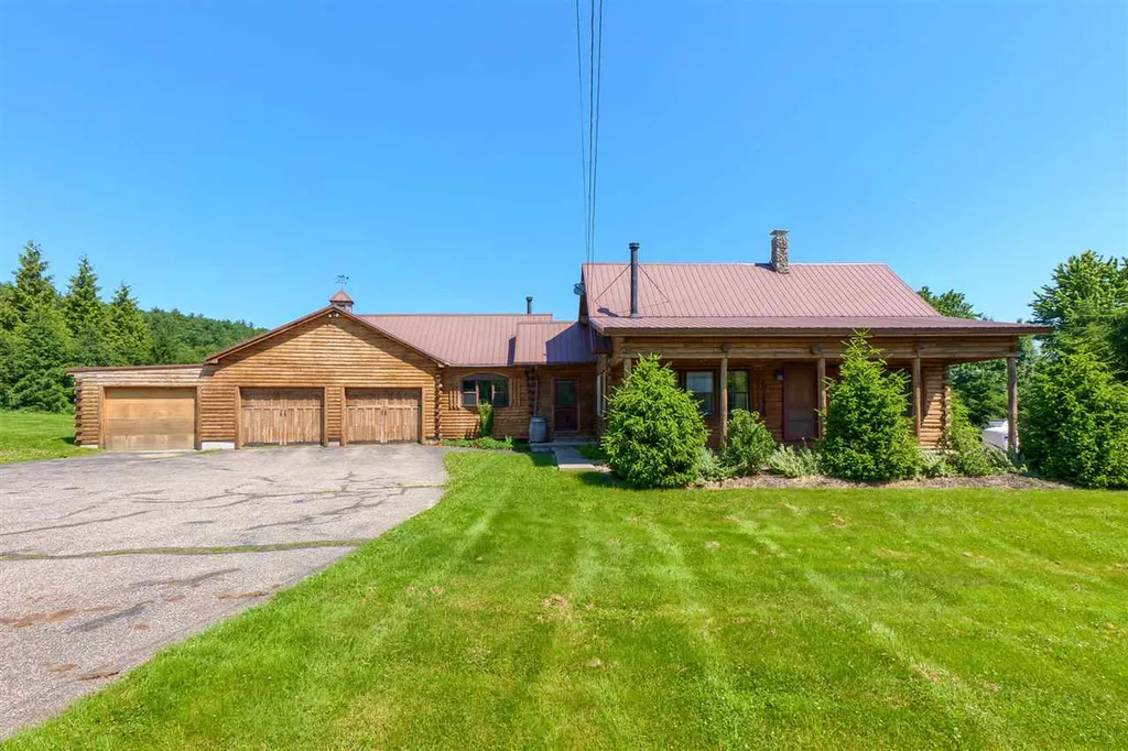 16 Jeremy Hill Road Pelham NH 03076